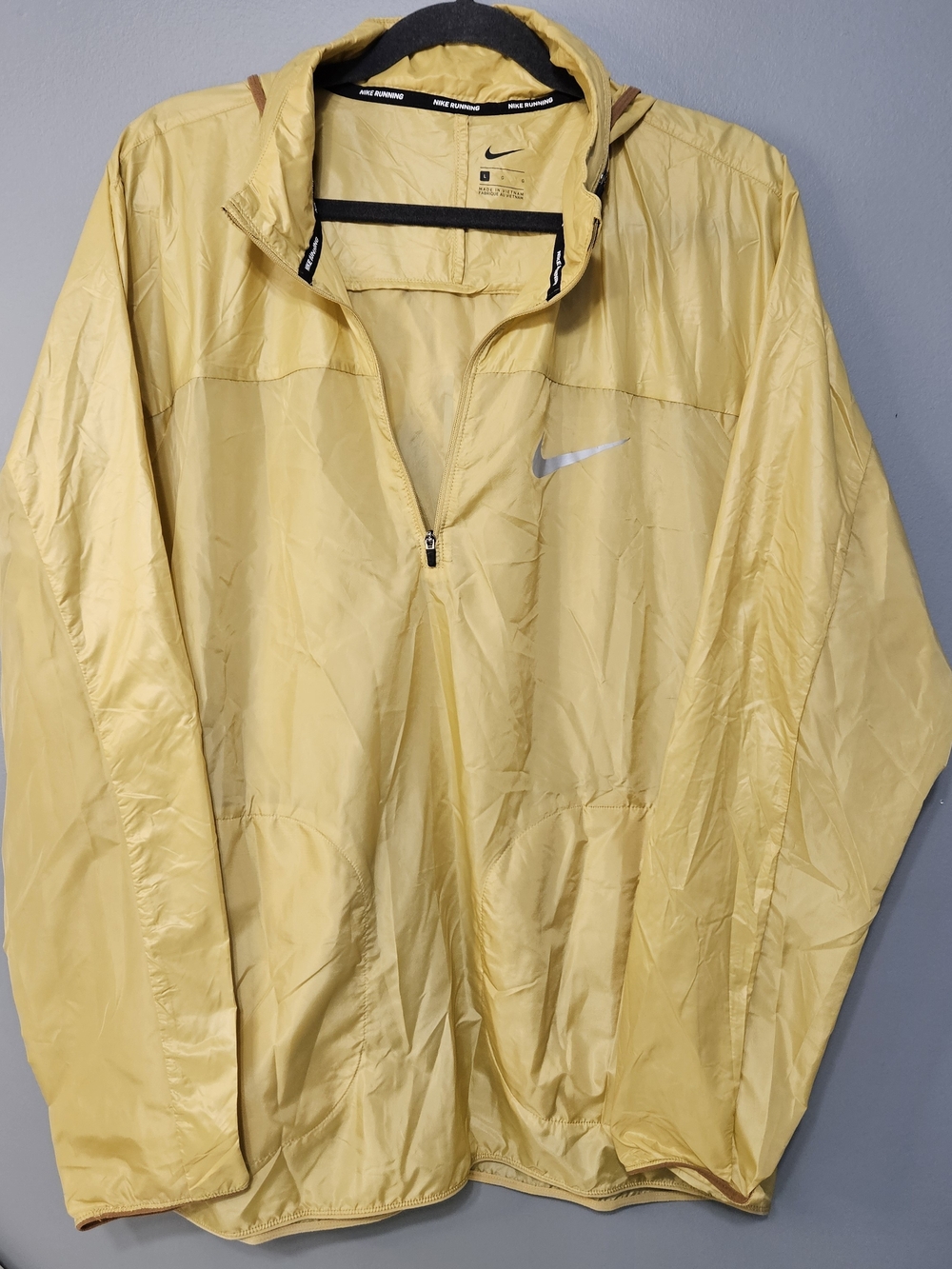 Nike Running Yellow Lightweight Jacket Size Large